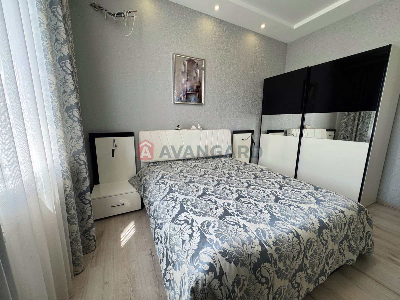 2 ����. ��������, 55,2/32,7/9 ��. �., 4/5 ���� ���� 18