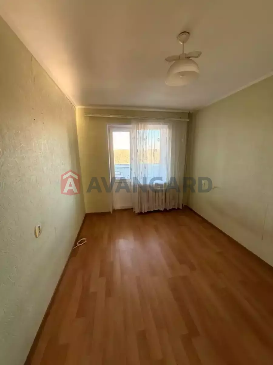 3 ��. ��������, 65/-/8 ��. �., 7/9 ������ ���� 5