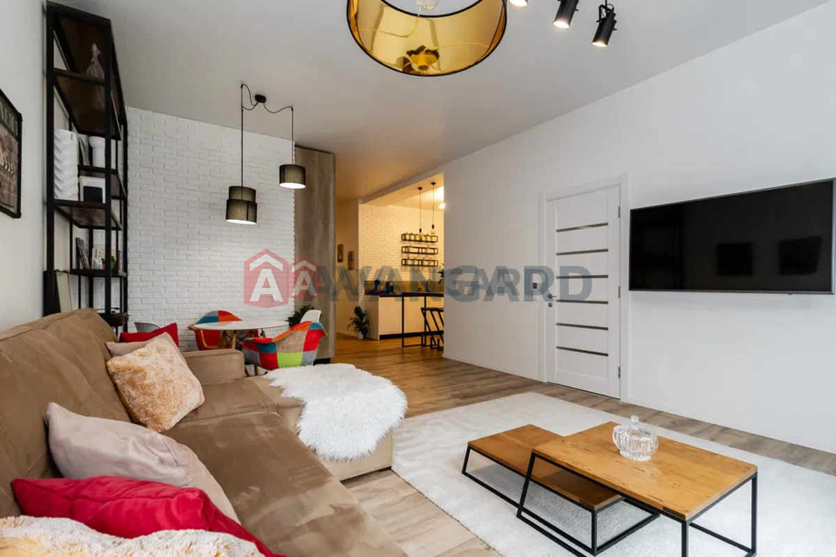 2 ����. ��������, 62/-/15 ��. �., 18/32 ���� ���� 2