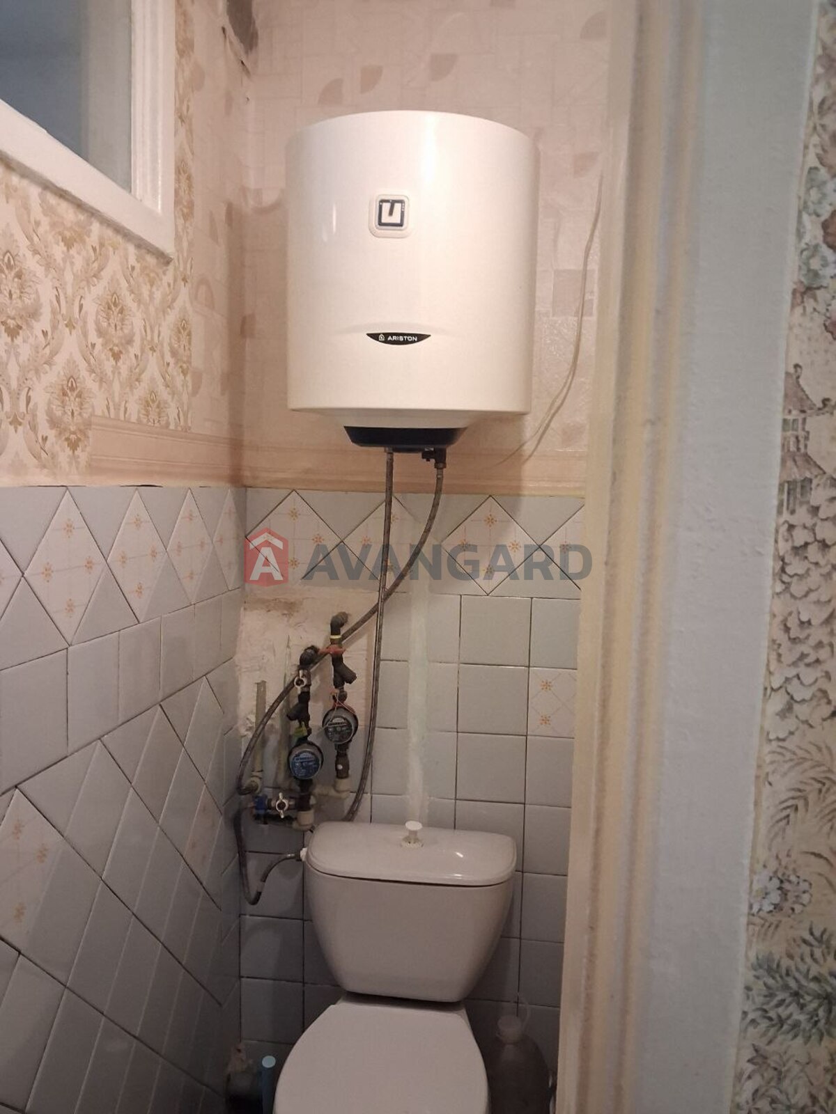 2 ����. ��������, 42.5/29.8/5.8 ��. �., 2/5 ���� ���� 2