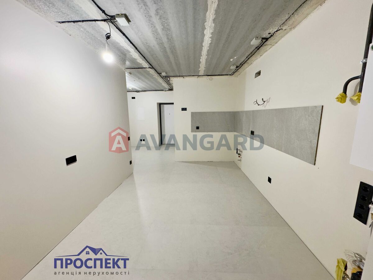 1 ��. ��������, 41/-/15 ��. �., 5/10 ������ ���� 5