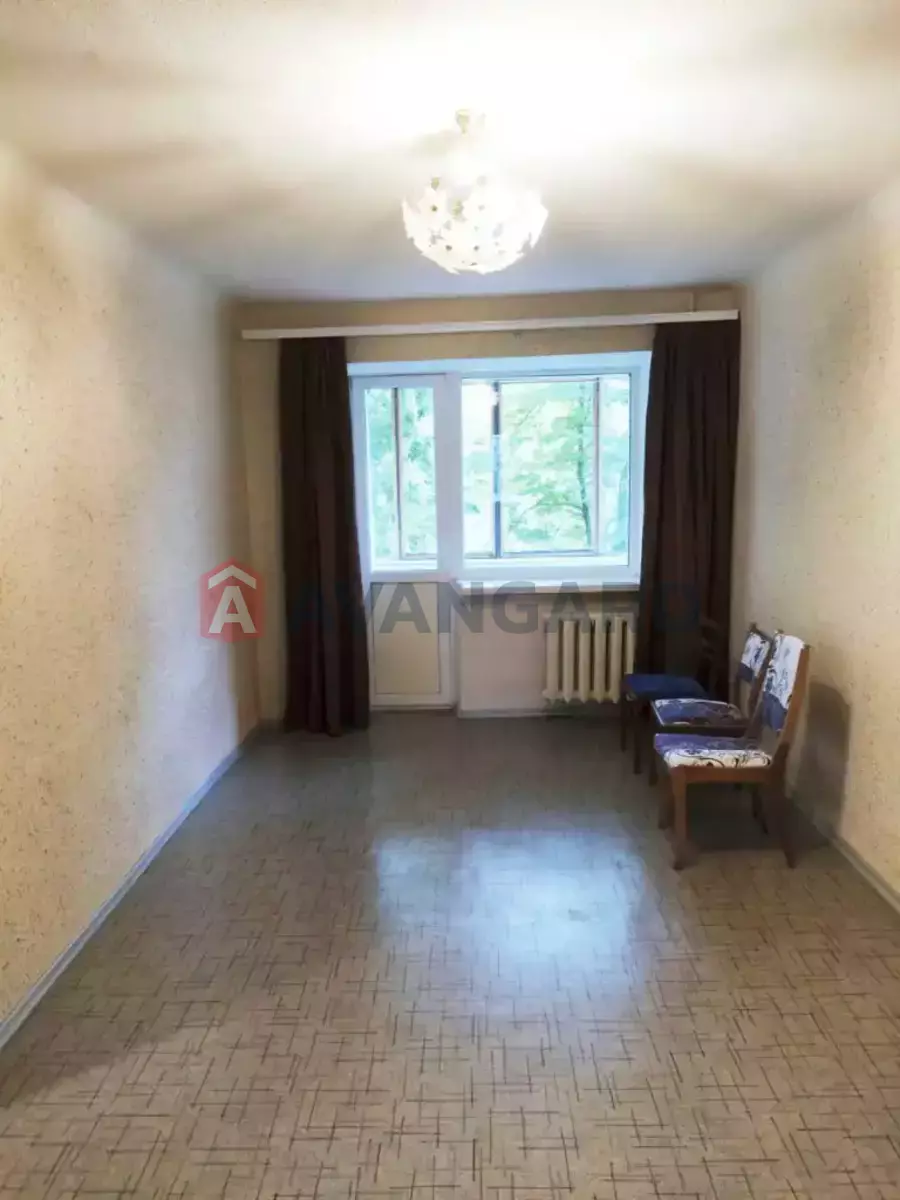 2 ��. ��������, 44/29/5 ��. �., 3/5 ������ ���� 4