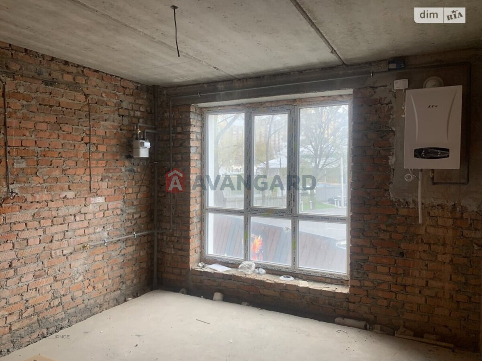 2 ��. ��������, 66/37/12 ��. �., 3/10 ������ ���� 14