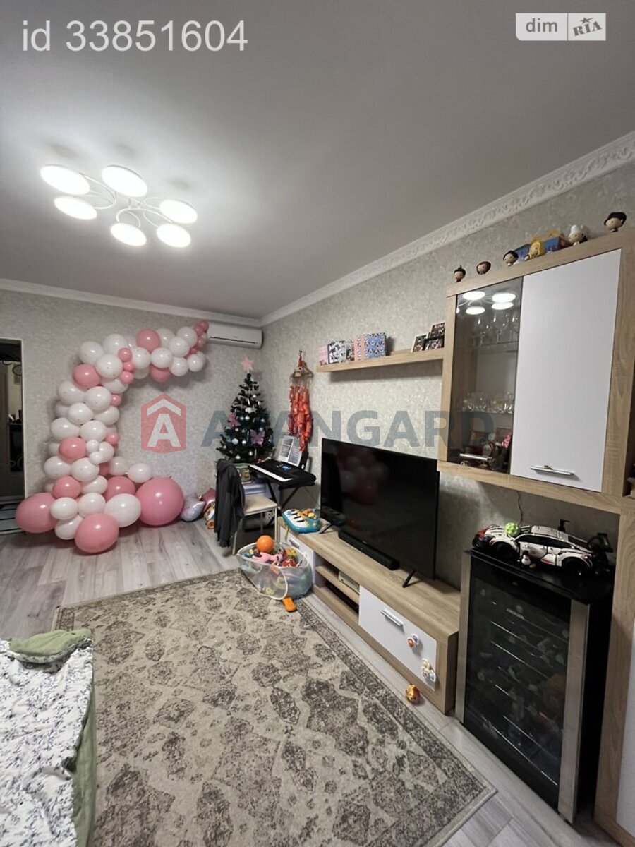 3 ����. ��������, 70/35/13 ��. �., 2/2 ���� ���� 13