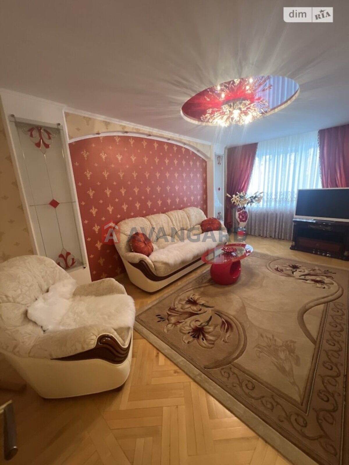 3 ��. ��������, 62/38/9 ��. �., 2/10 ������ ���� 24