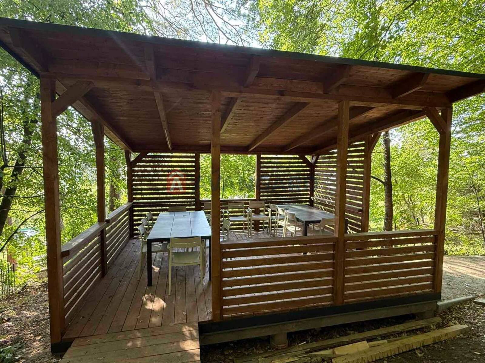 3 . , 76.3/42.2/15.4 . ., 2/5   15