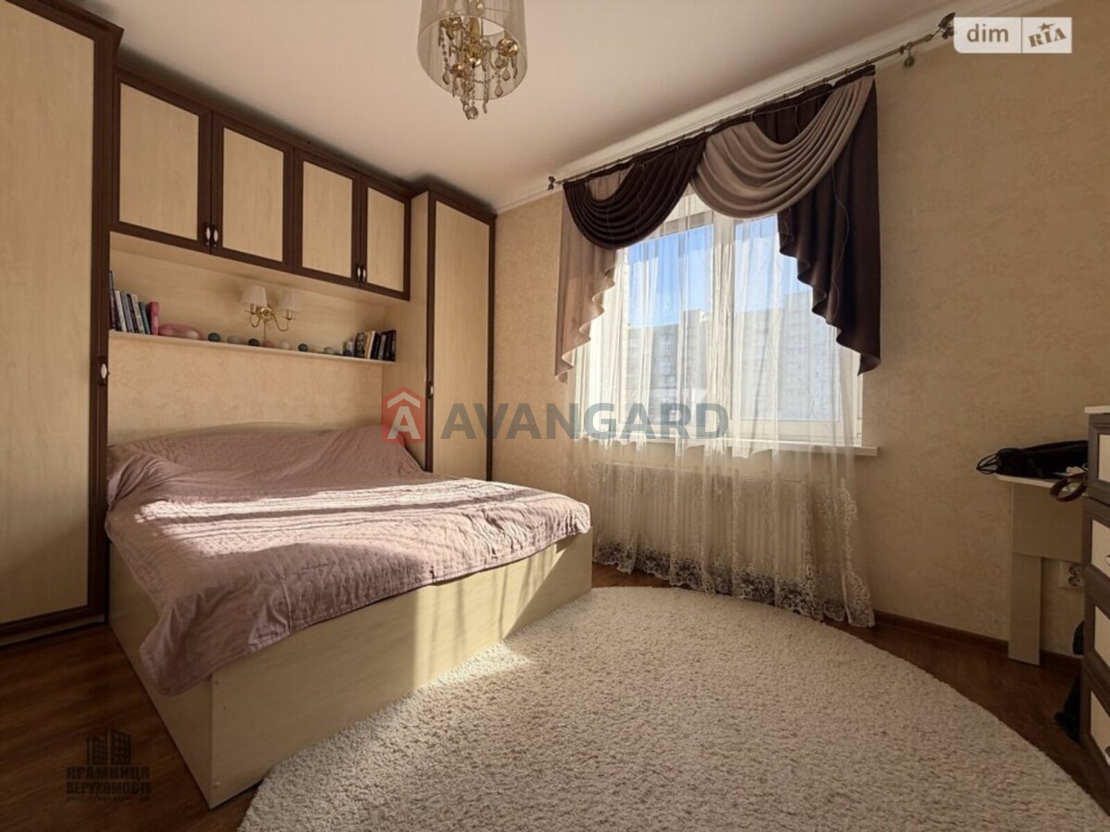 2 ��. ��������, 69/-/18 ��. �., 2/2 ������ ���� 1