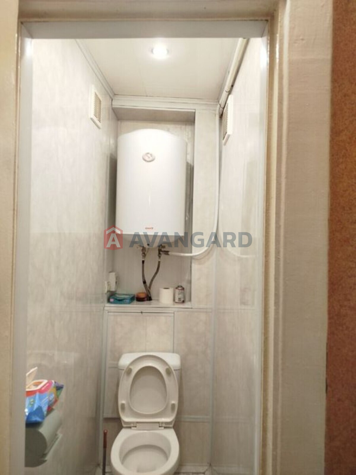 4 ����. ��������, 82/-/7 ��. �., 9/9 ���� ���� 6