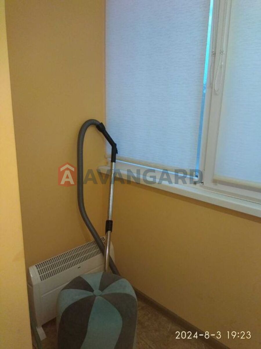 1 . , 33/-/7 . ., 2/9   12