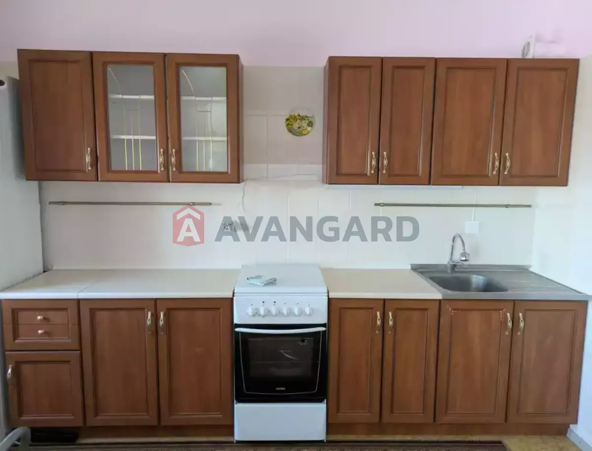 2 ��. ��������, 68/35/10 ��. �., 14/16 ������ ���� 9