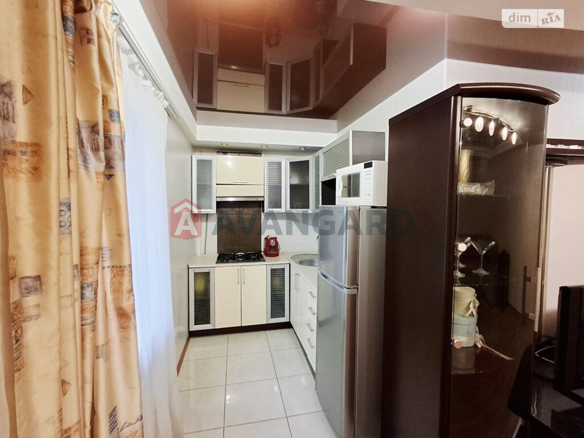 2 ��. ��������, 53/36/6 ��. �., 7/9 ������ ���� 7