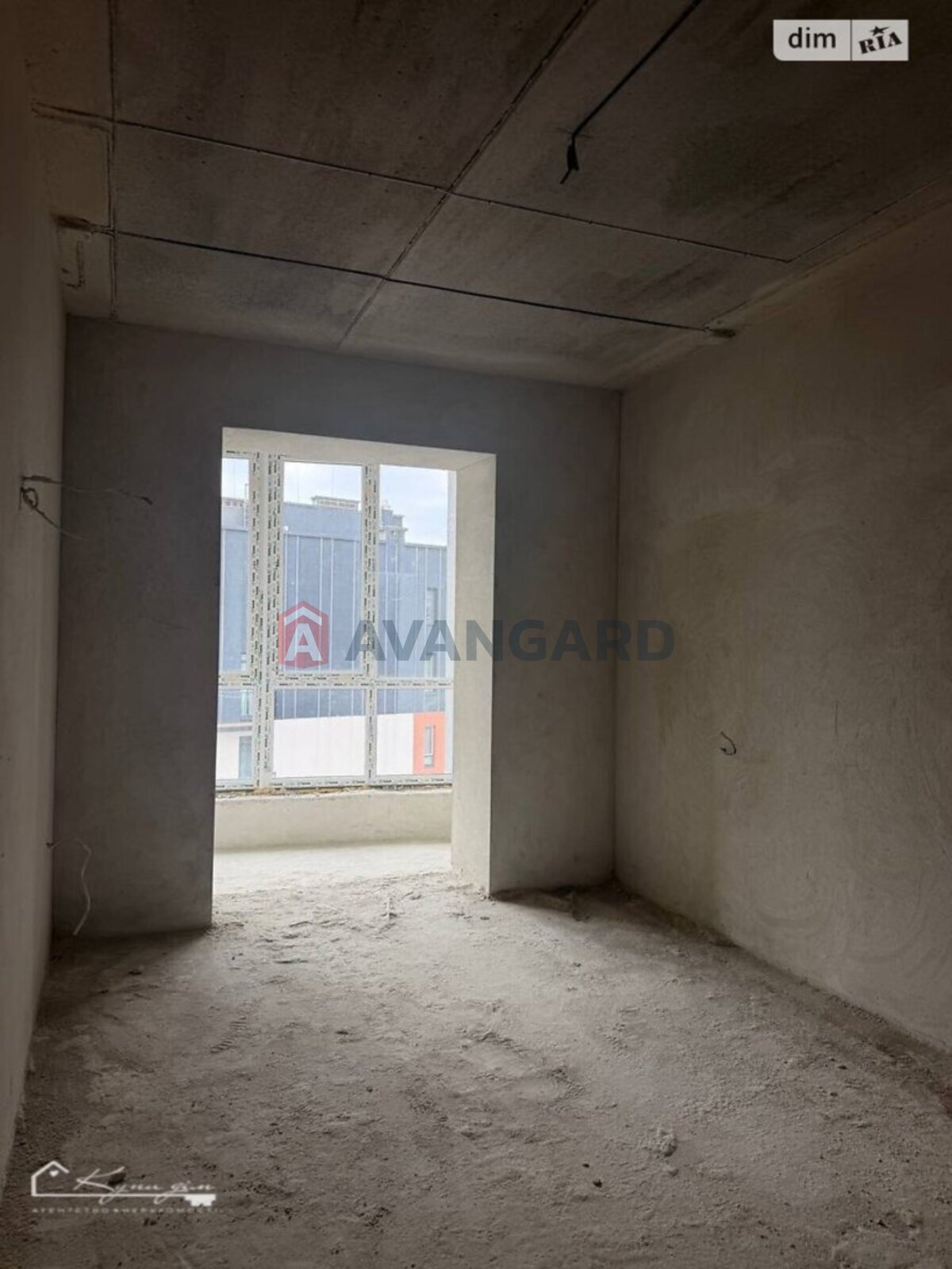 1 ��. ��������, 54/27/11 ��. �., 8/10 ������ ���� 3