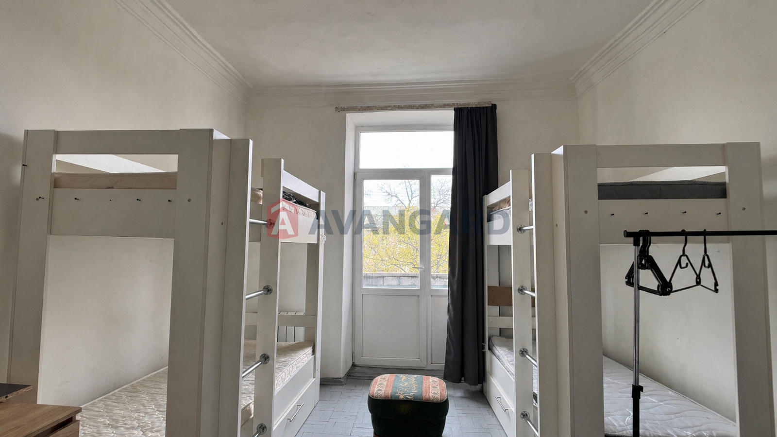 1 ��. ��������, 20/18/- ��. �., 4/4 ������ ���� 3