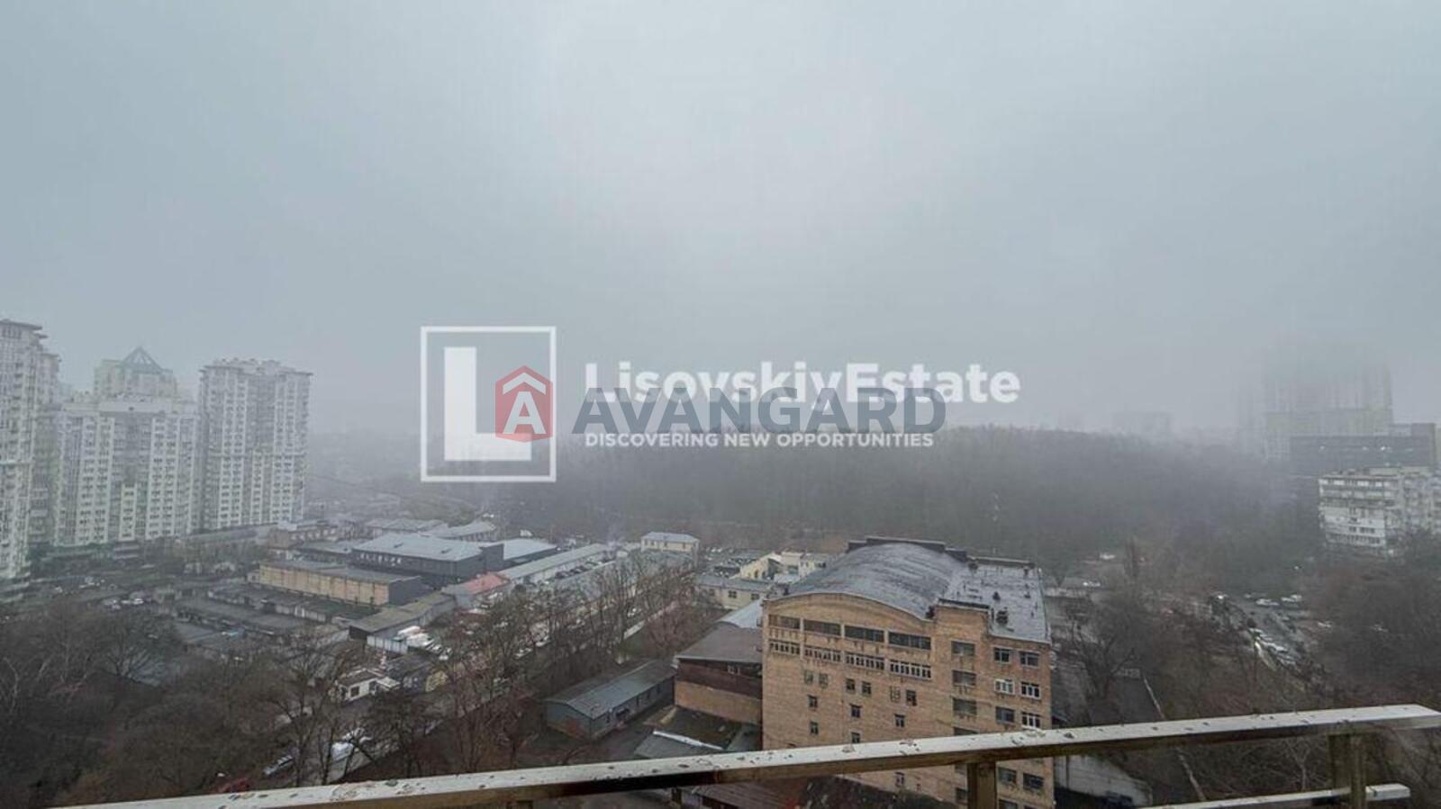 3 ��. ��������, 130/-/20 ��. �., 12/25 ������ ���� 10