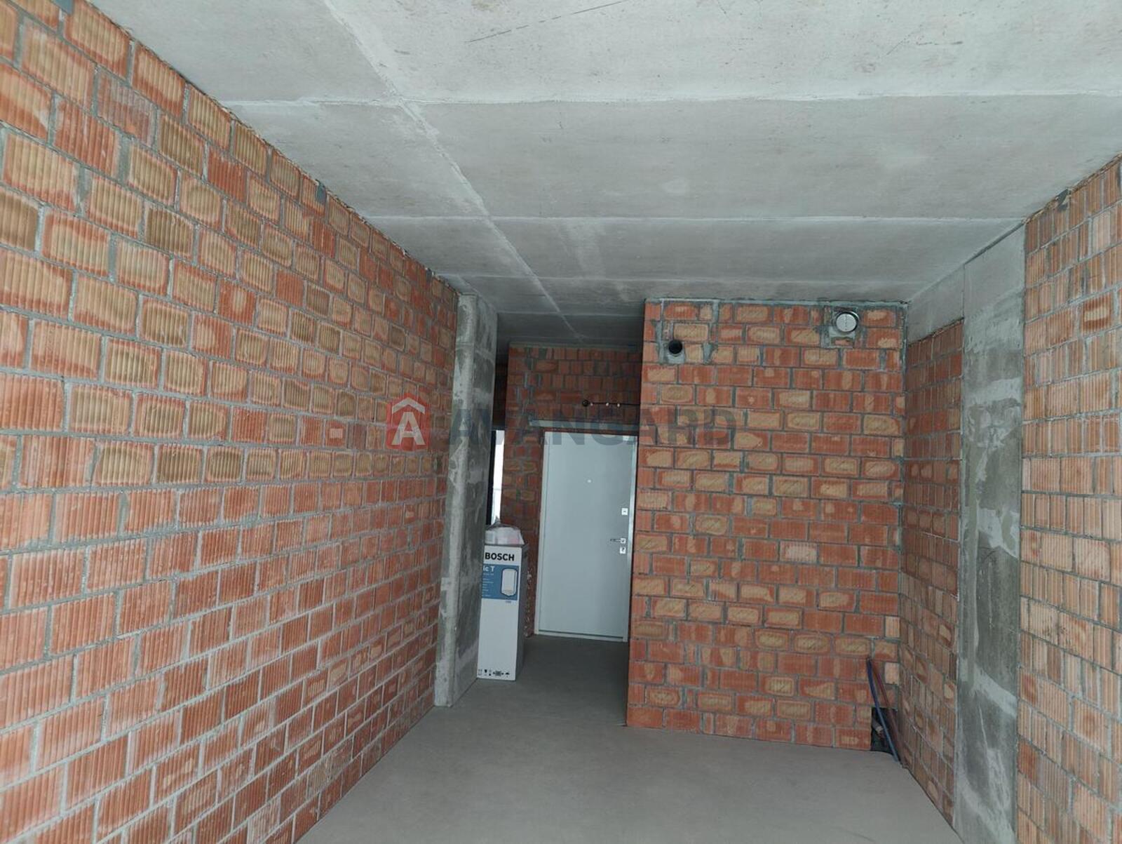 2 ��. ��������, 64/23/20 ��. �., 5/8 ������ ���� 6