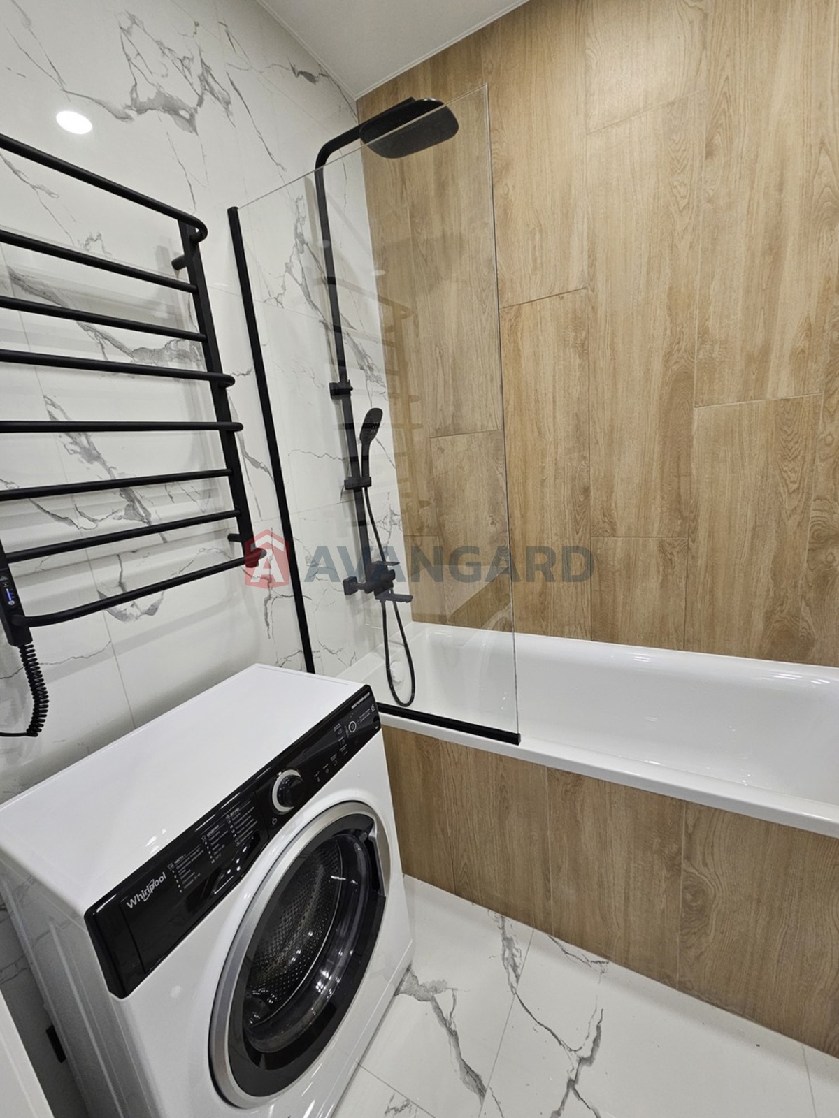 1 ��. ��������, 43/13/23 ��. �., 15/20 ������ ���� 12