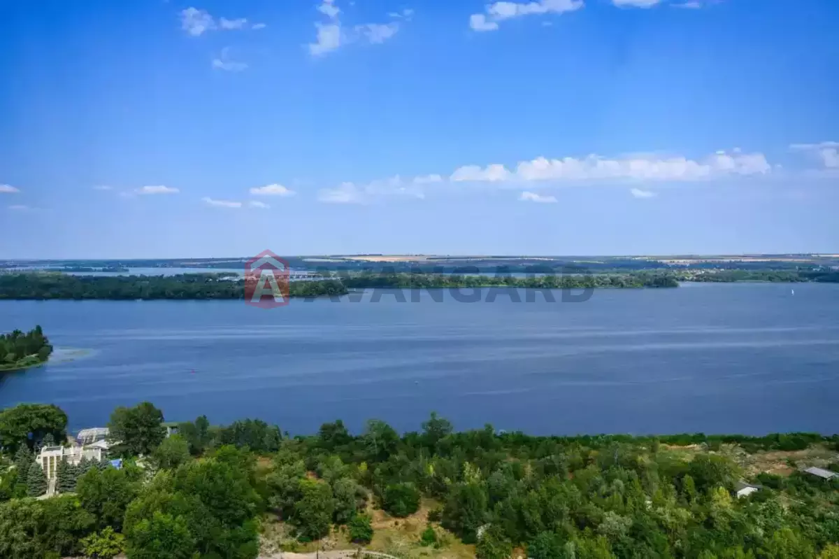 1 ��. ��������, 44/-/- ��. �., 22/23 ������ ���� 2