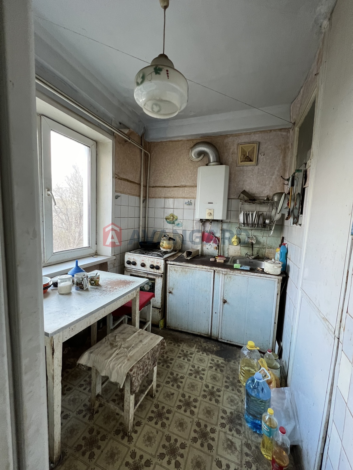 3 ����. ��������, 55/37/6 ��. �., 4/5 ���� ���� 8