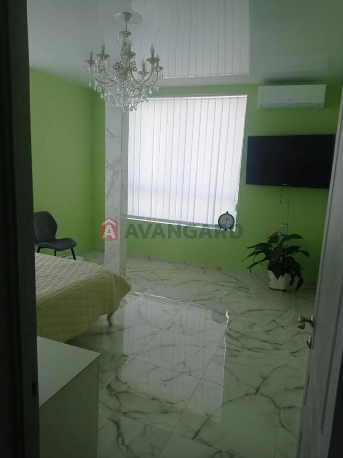 2 ��. ��������, 50/-/10 ��. �., 12/12 ������ ���� 4