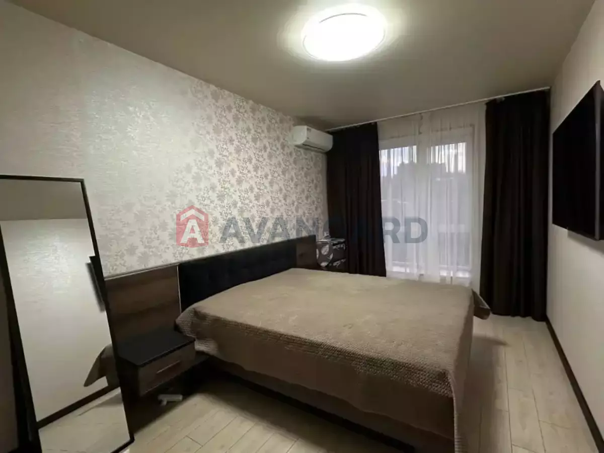 3 ��. ��������, 60/-/- ��. �., 12/12 ������ ���� 19