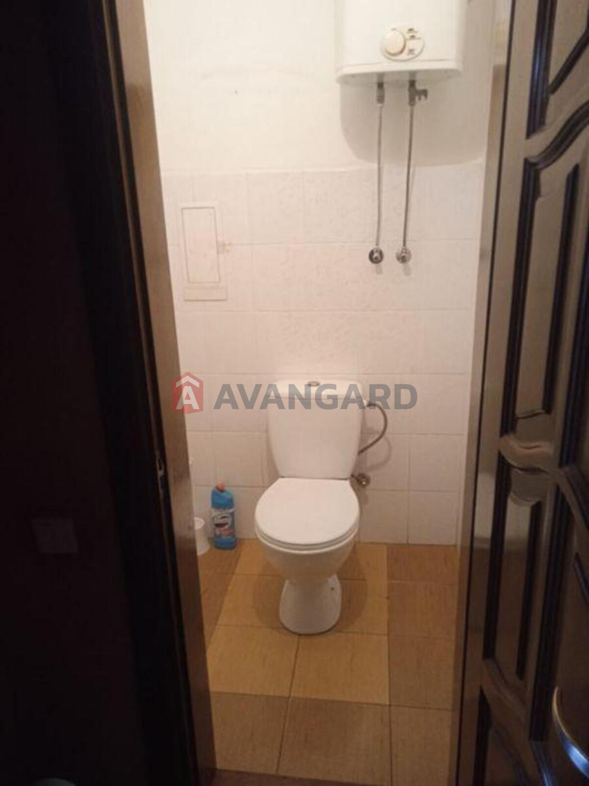 3 ��. ��������, 87/-/14 ��. �., 8/9 ������ ���� 4