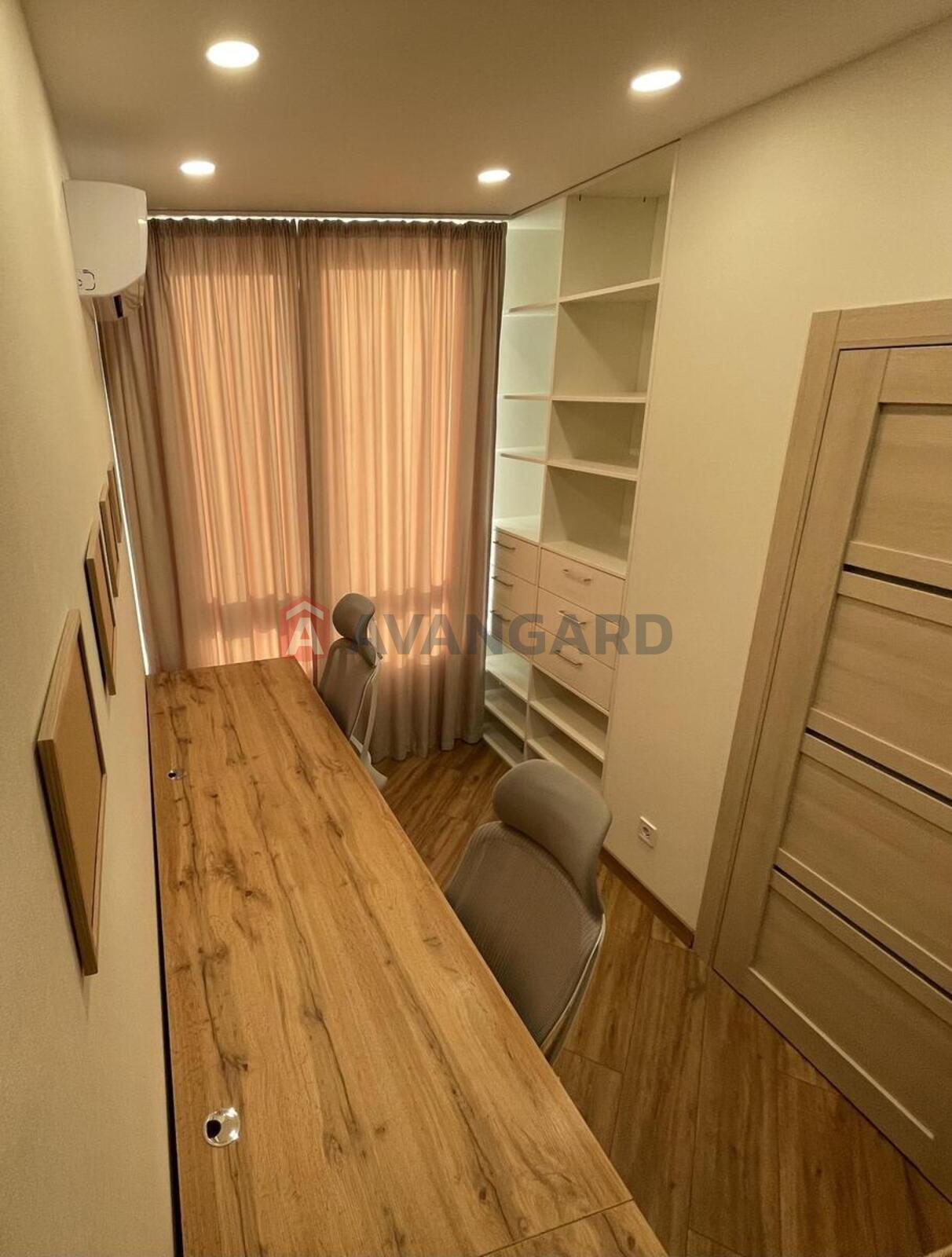 1 ��. ��������, 40/10/20 ��. �., 6/26 ������ ���� 8