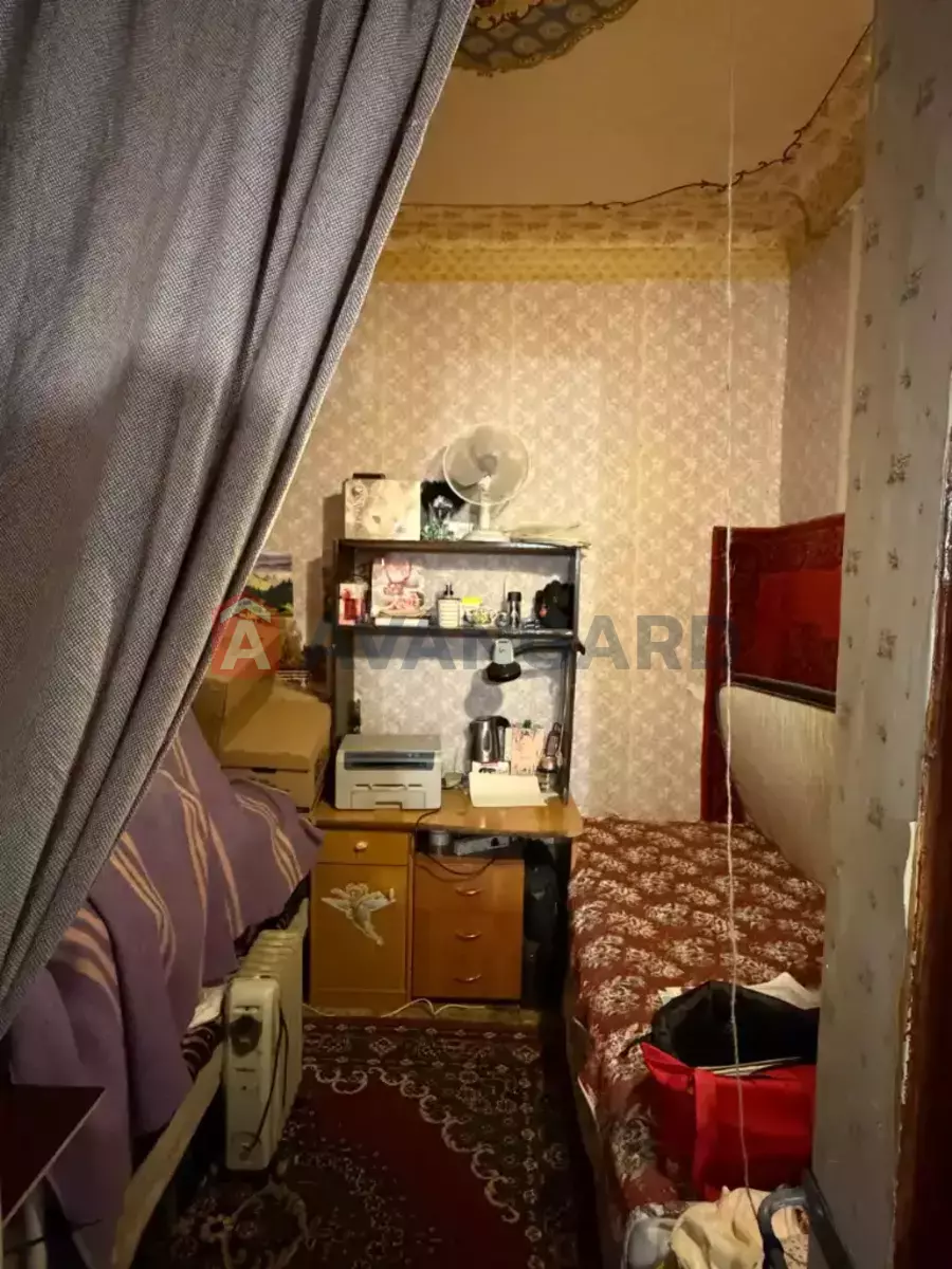1 ����. ��������, 41/18/6 ��. �., 2/2 ���� ���� 11