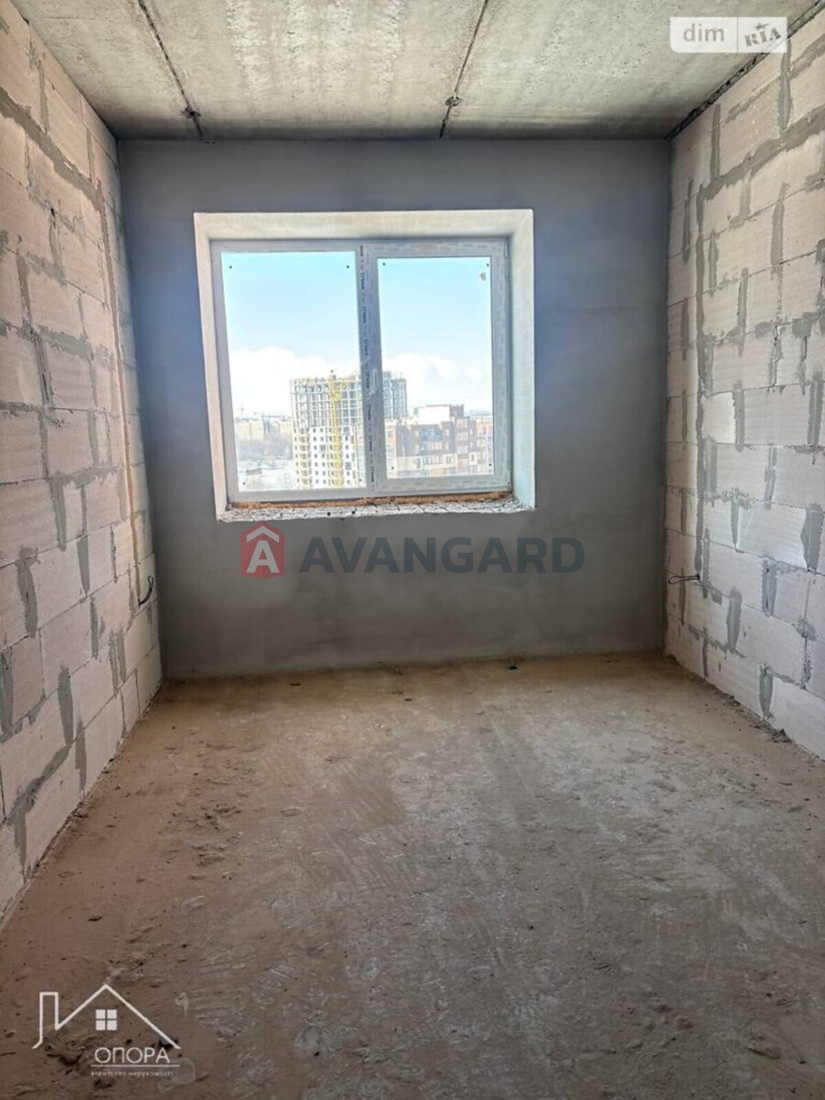 3 ��. ��������, 82/41/20 ��. �., 6/9 ������ ���� 22