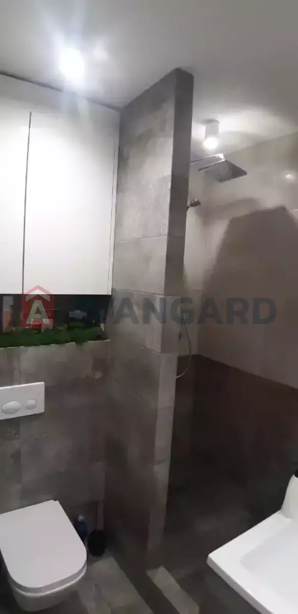 3 . , 82/-/16 . ., 10/12   20