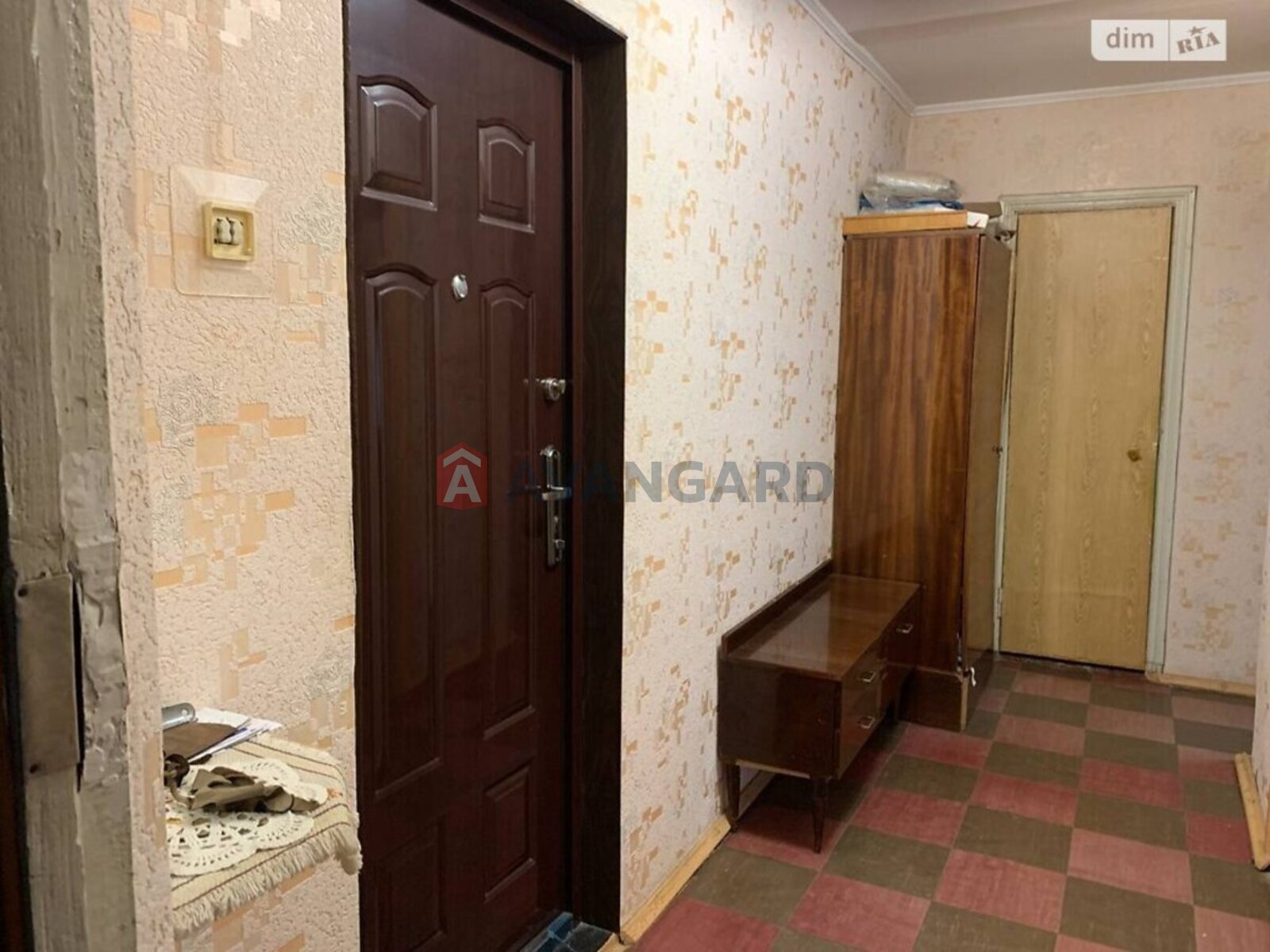 2 ����. ��������, 49/-/8 ��. �., 7/9 ���� ���� 5