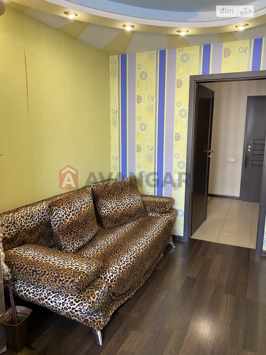 2 ��. ��������, 66/-/- ��. �., 4/5 ������ ���� 14