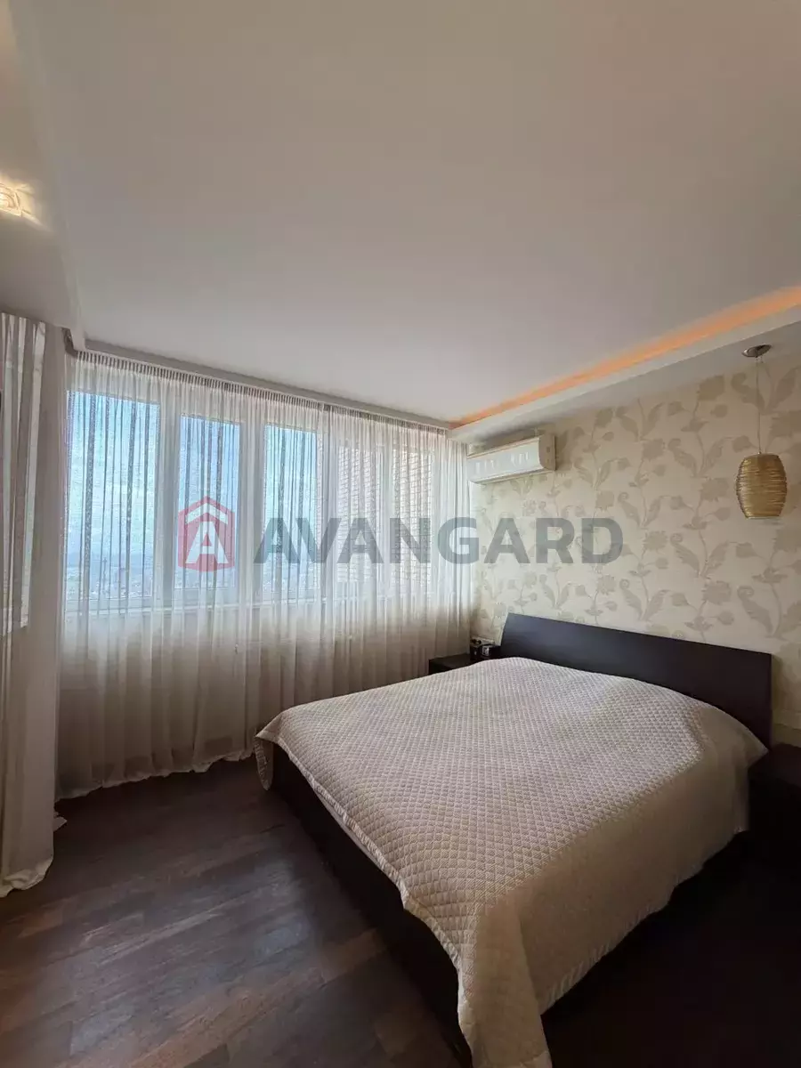 3 ��. ��������, 111/-/- ��. �., 8/10 ������ ���� 2