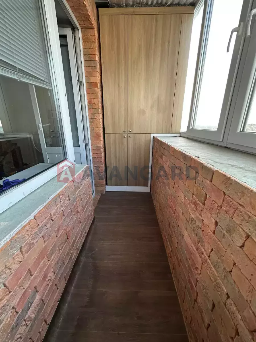 3 ��. ��������, 66/40/10 ��. �., 10/10 ������ ���� 4