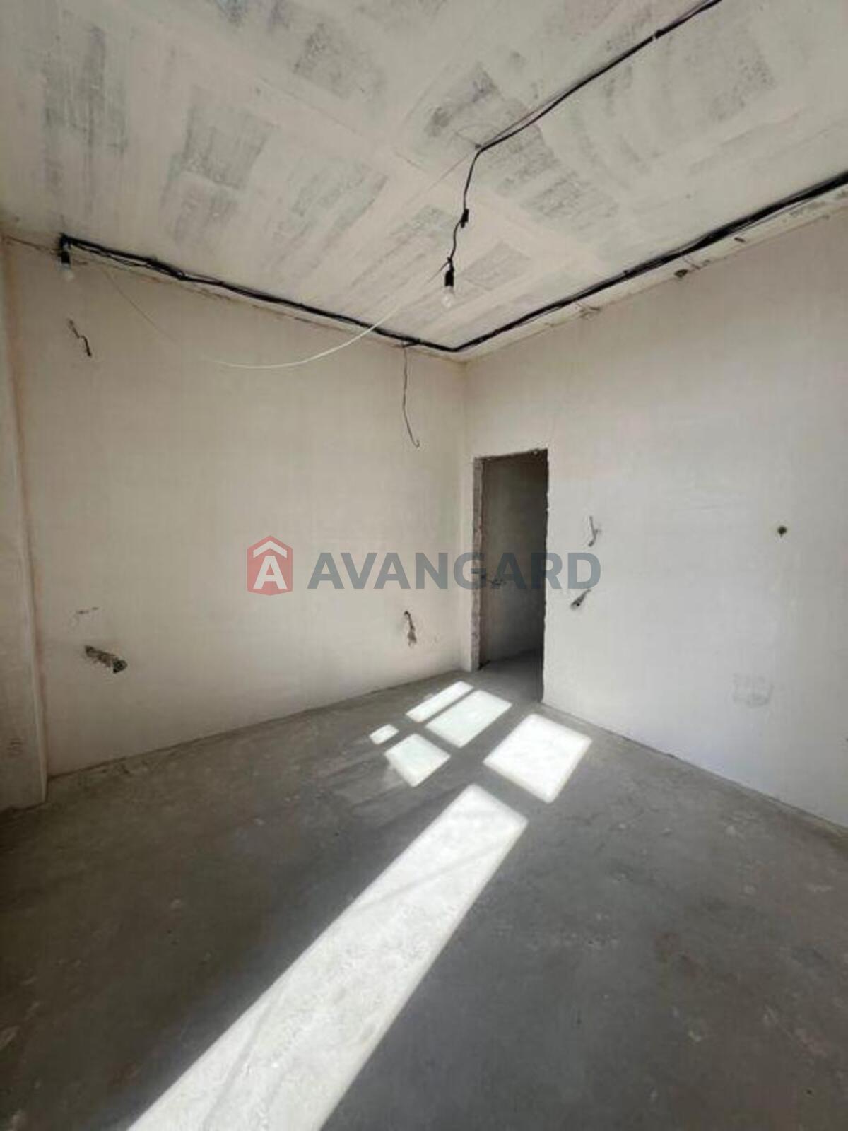 3 ��. ��������, 140/-/41 ��. �., 13/15 ������ ���� 16