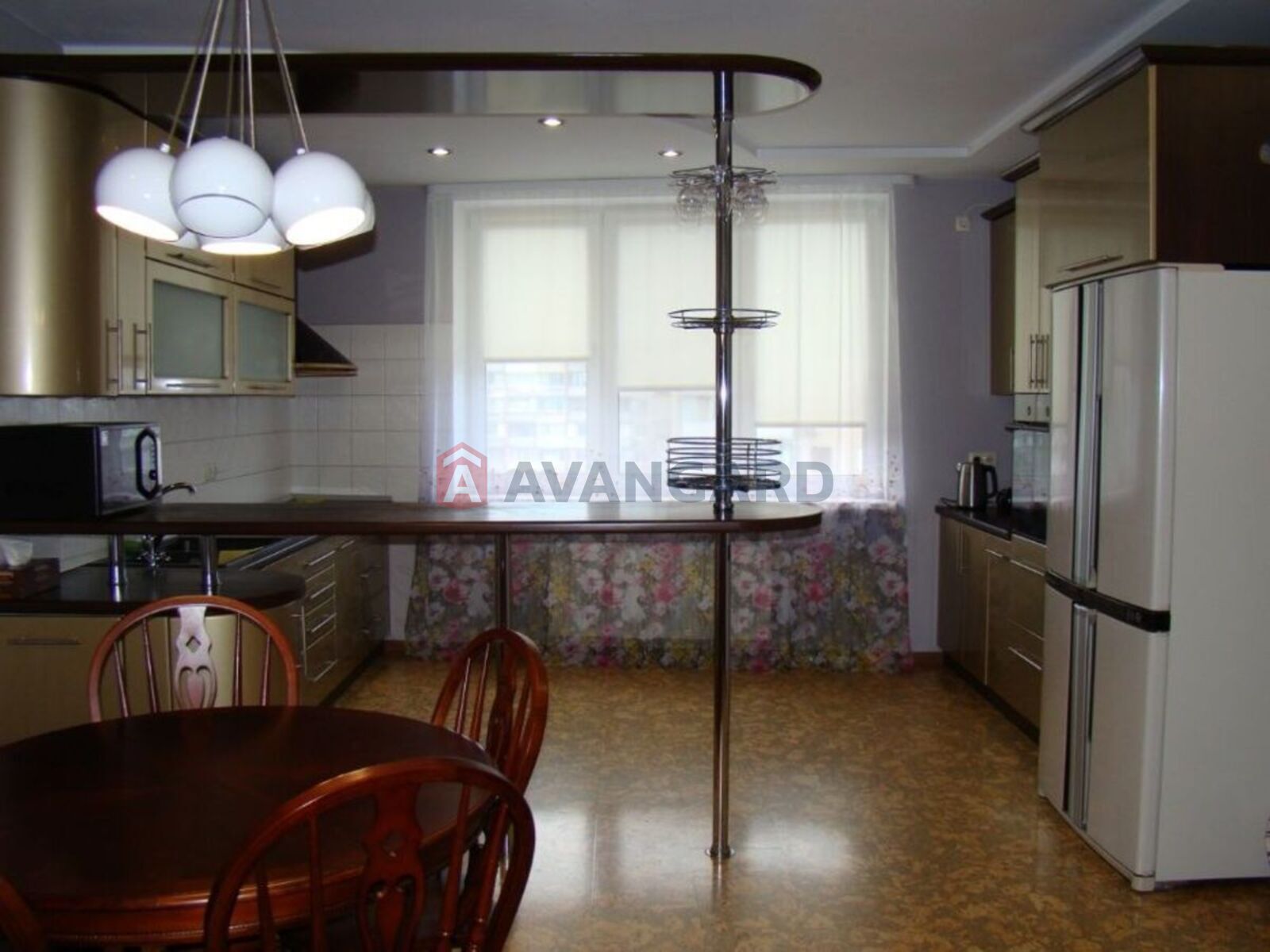 4 ��. ��������, 115/-/25 ��. �., 7/27 ������ ���� 17