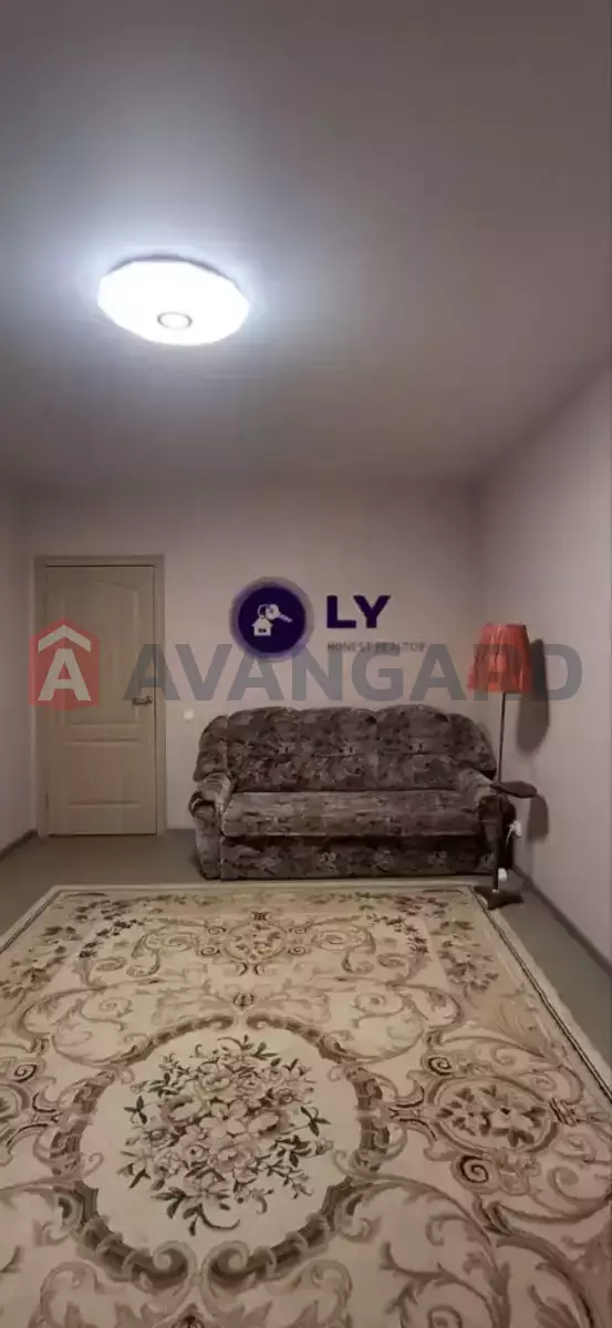 2 ��. ��������, 67/-/15 ��. �., 8/12 ������ ���� 4