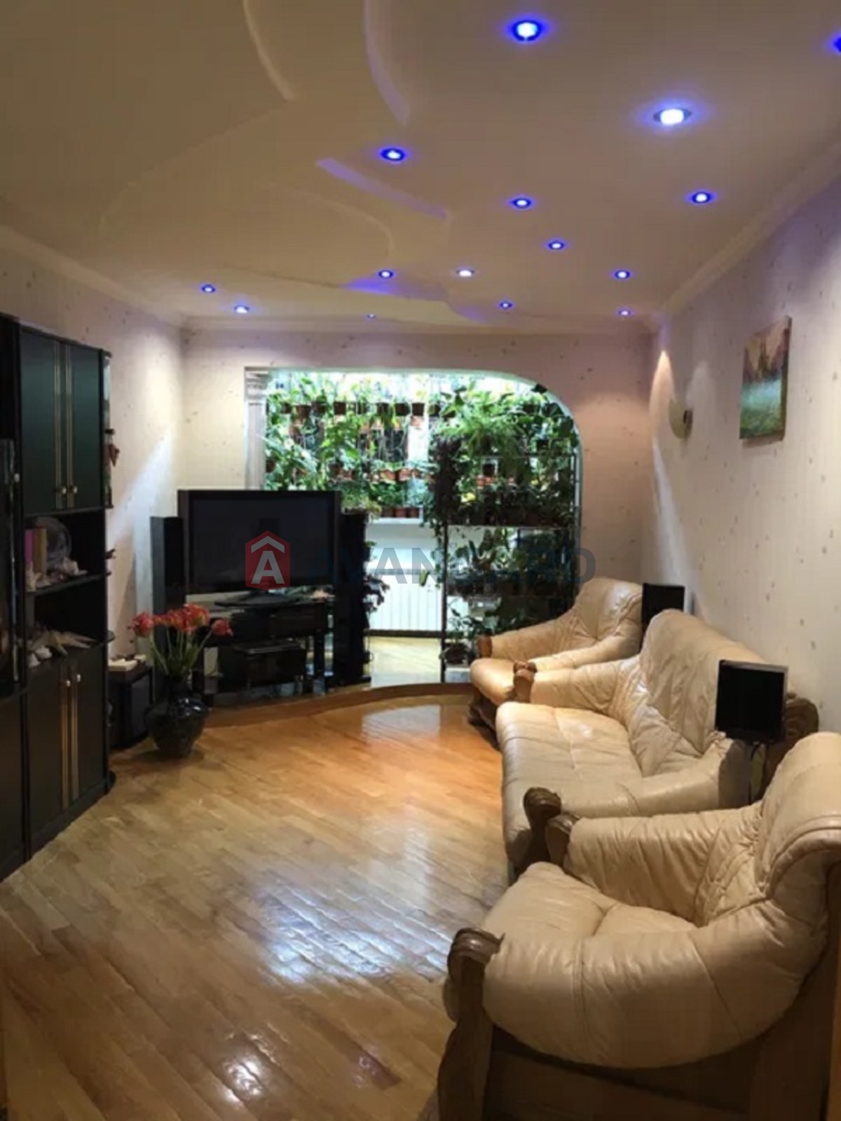 3 ��. ��������, 105/40/13 ��. �., 16/16 ������ ���� 1