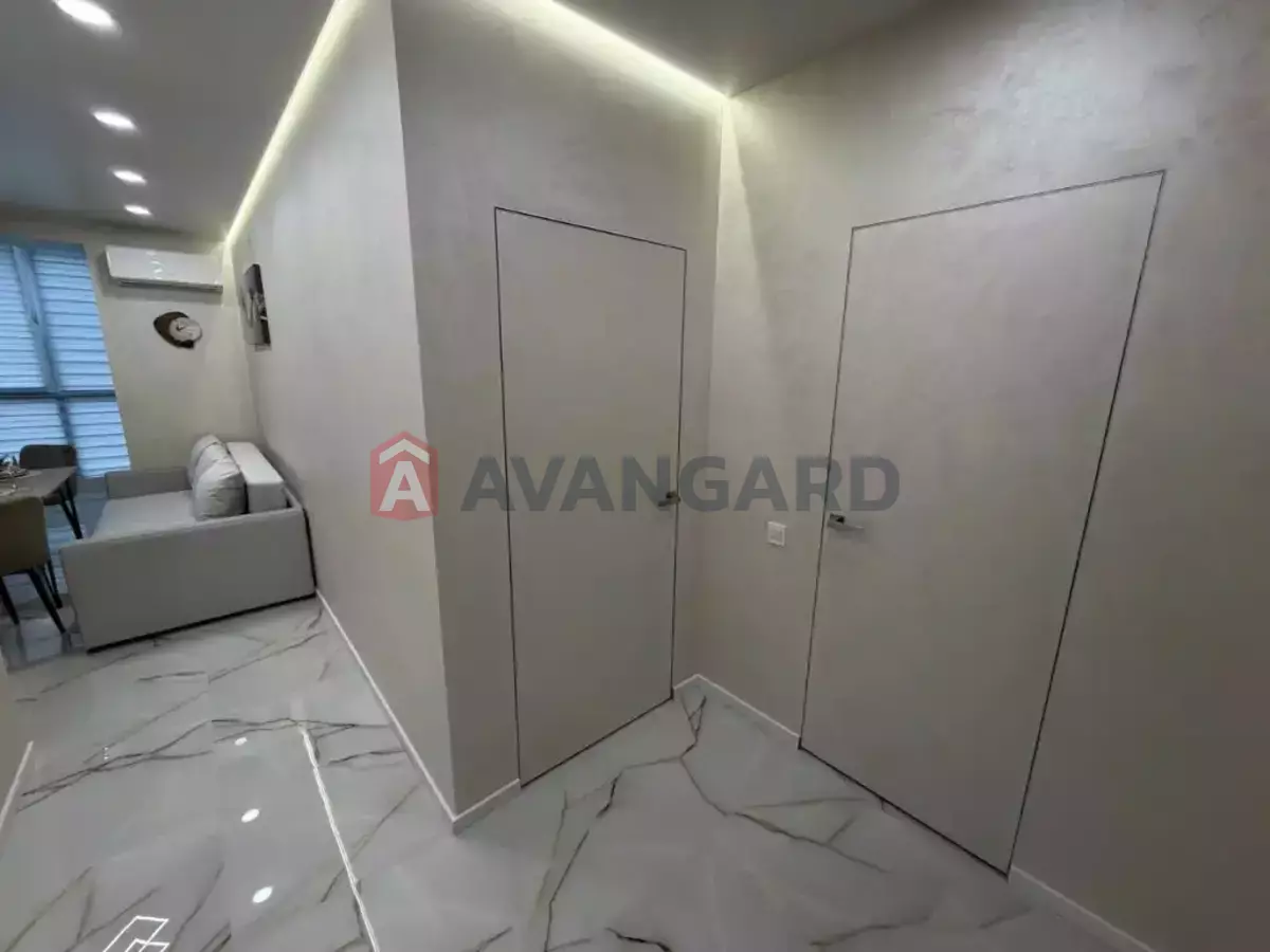 1 ��. ��������, 49/15/20 ��. �., 4/10 ������ ���� 23