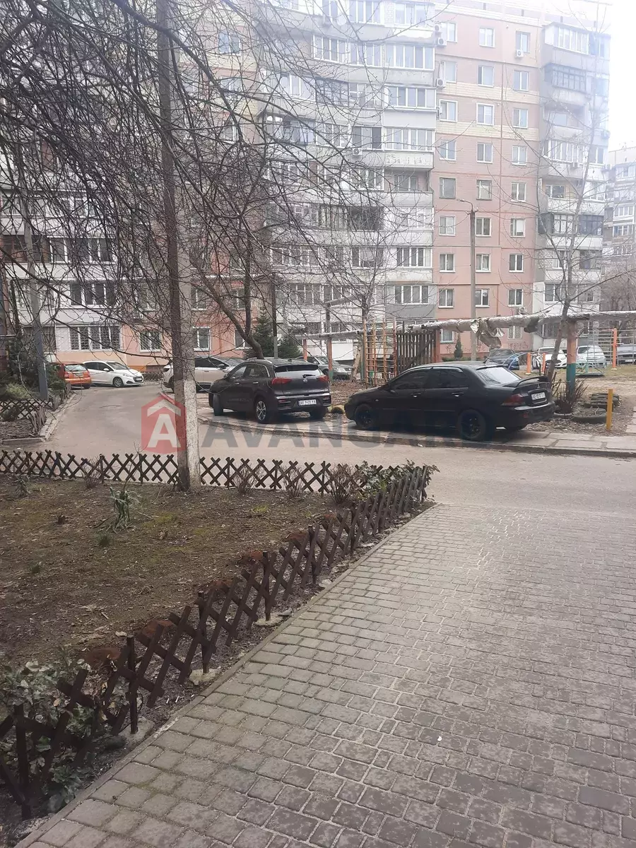 2 ��. ��������, 56/-/8 ��. �., 6/9 ������ ���� 2