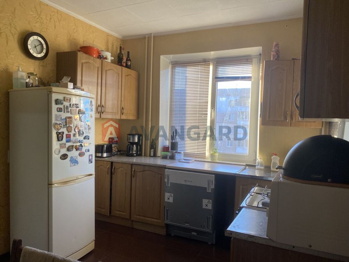 3 ��. ��������, 68/48/11 ��. �., 7/9 ������ ���� 7