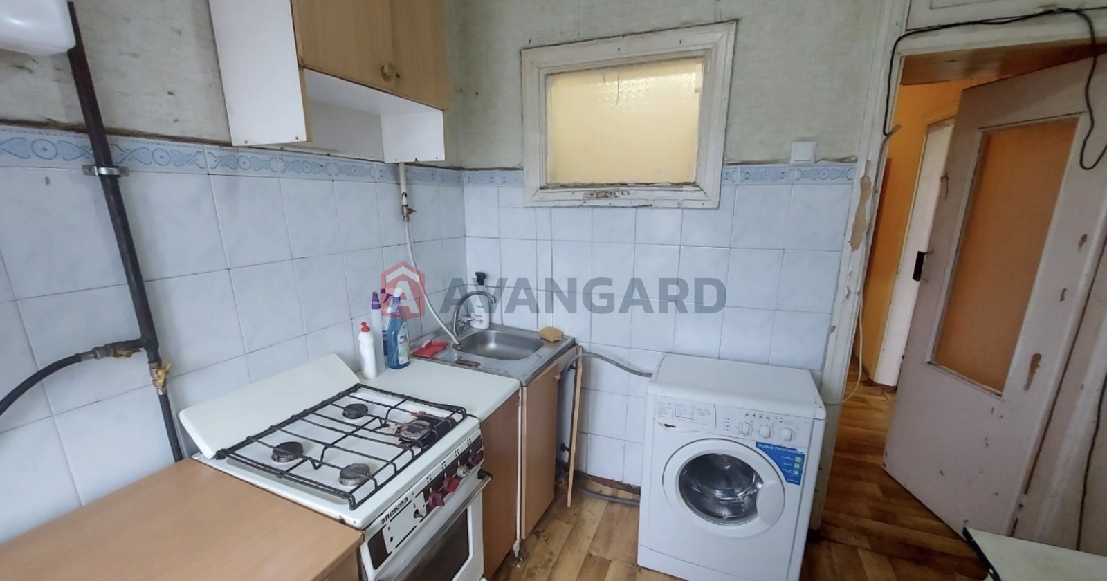 2 ����. ��������, 45/-/6 ��. �., 5/5 ���� ���� 9