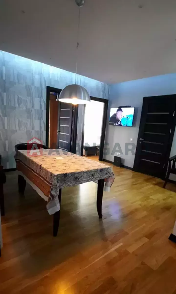3 ��. ��������, 60/-/25 ��. �., 3/5 ������ ���� 1
