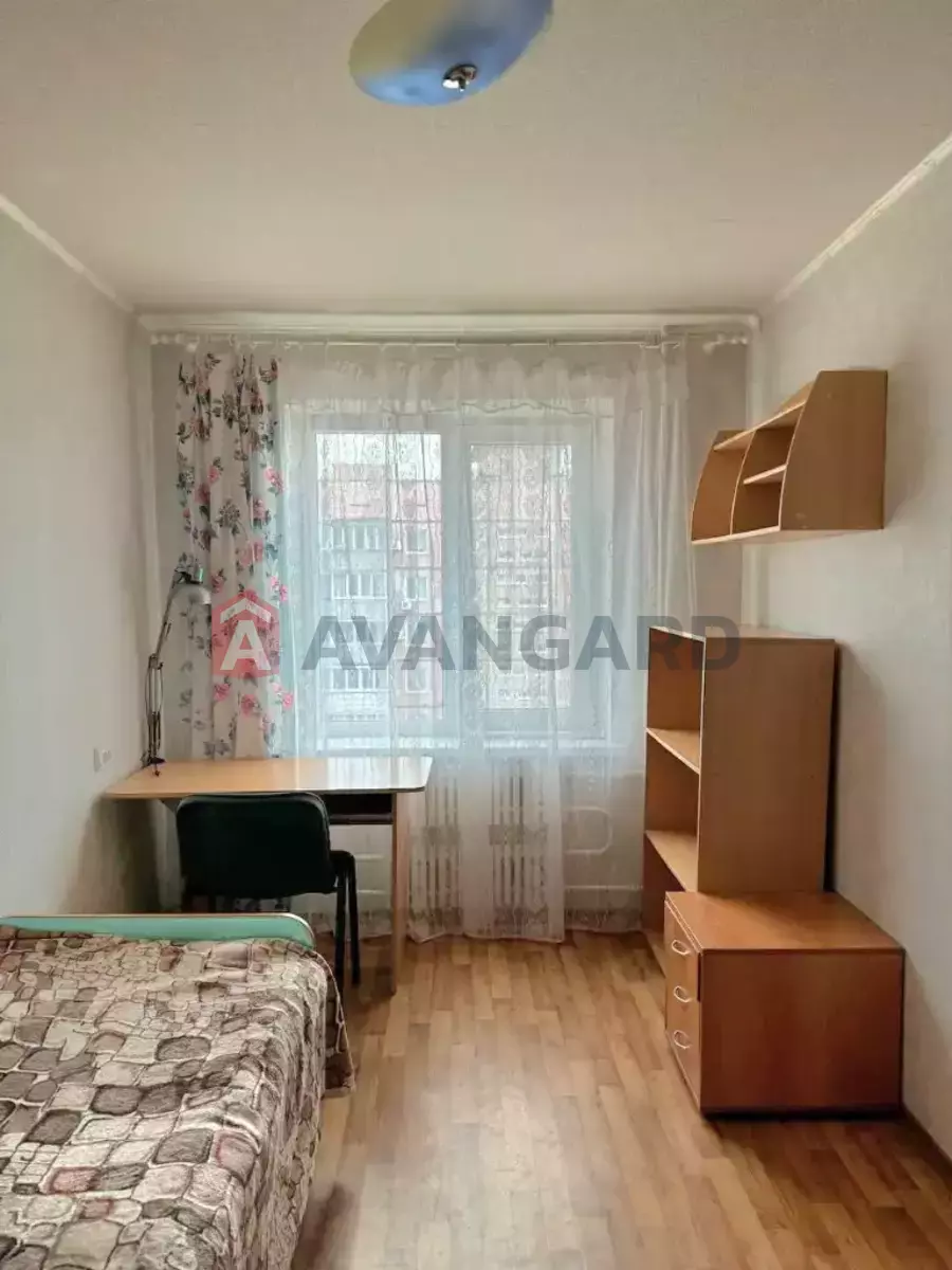 2 ����. ��������, 50/30/8 ��. �., 8/9 ���� ���� 6