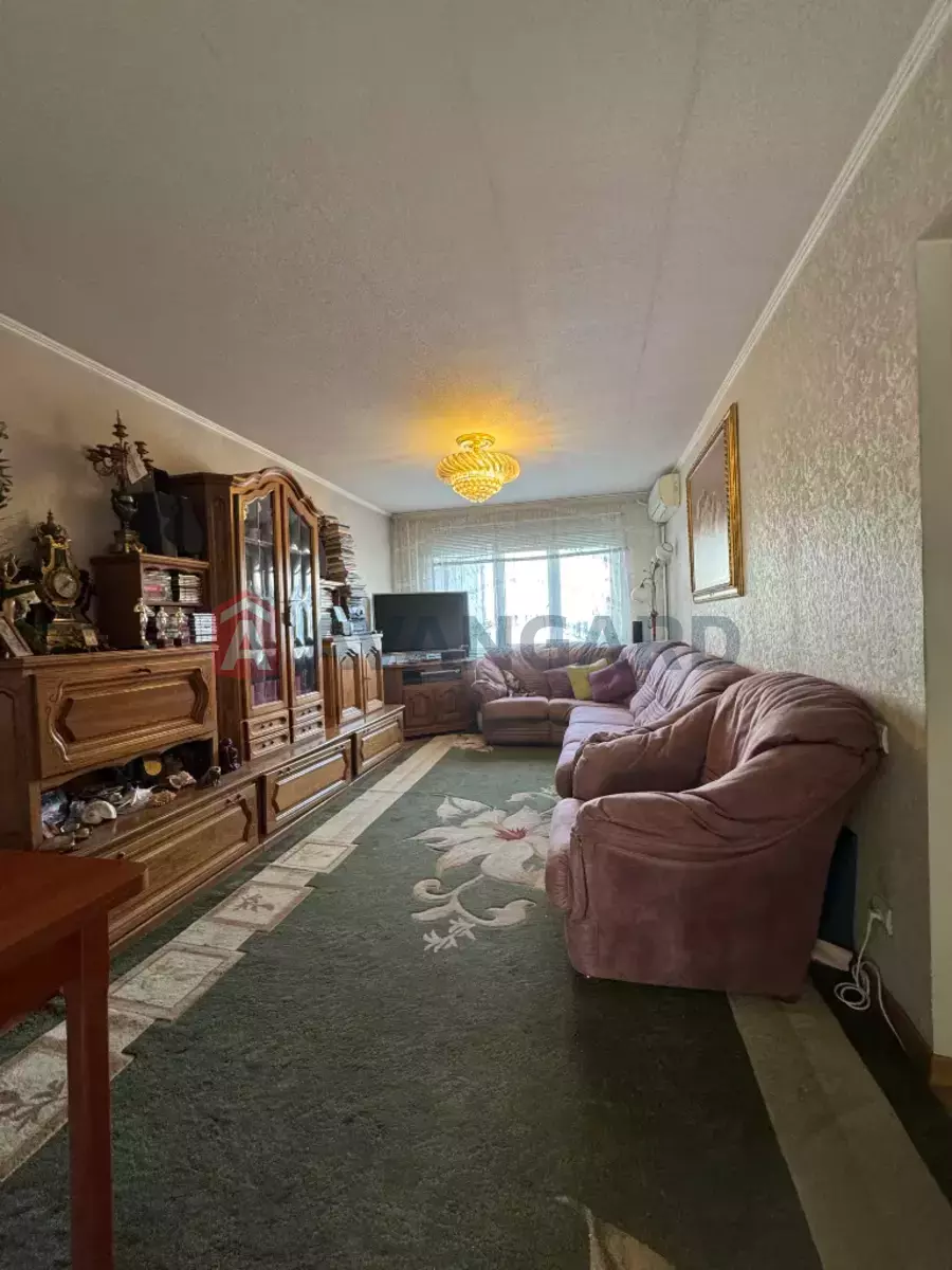 3 ��. ��������, 67/-/9 ��. �., 10/12 ������ ���� 1