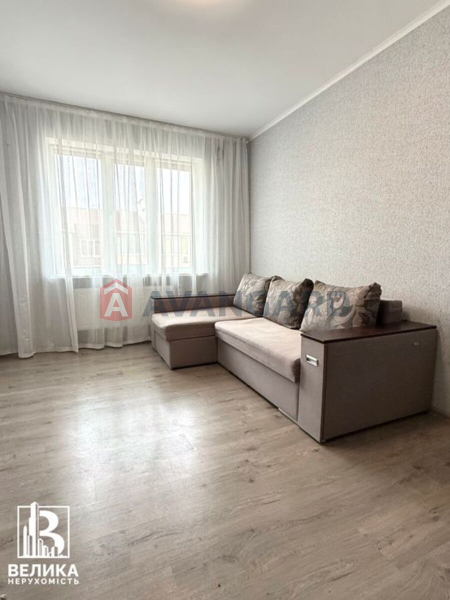 1 ��. ��������, 36/-/15 ��. �., 5/5 ������ ���� 2