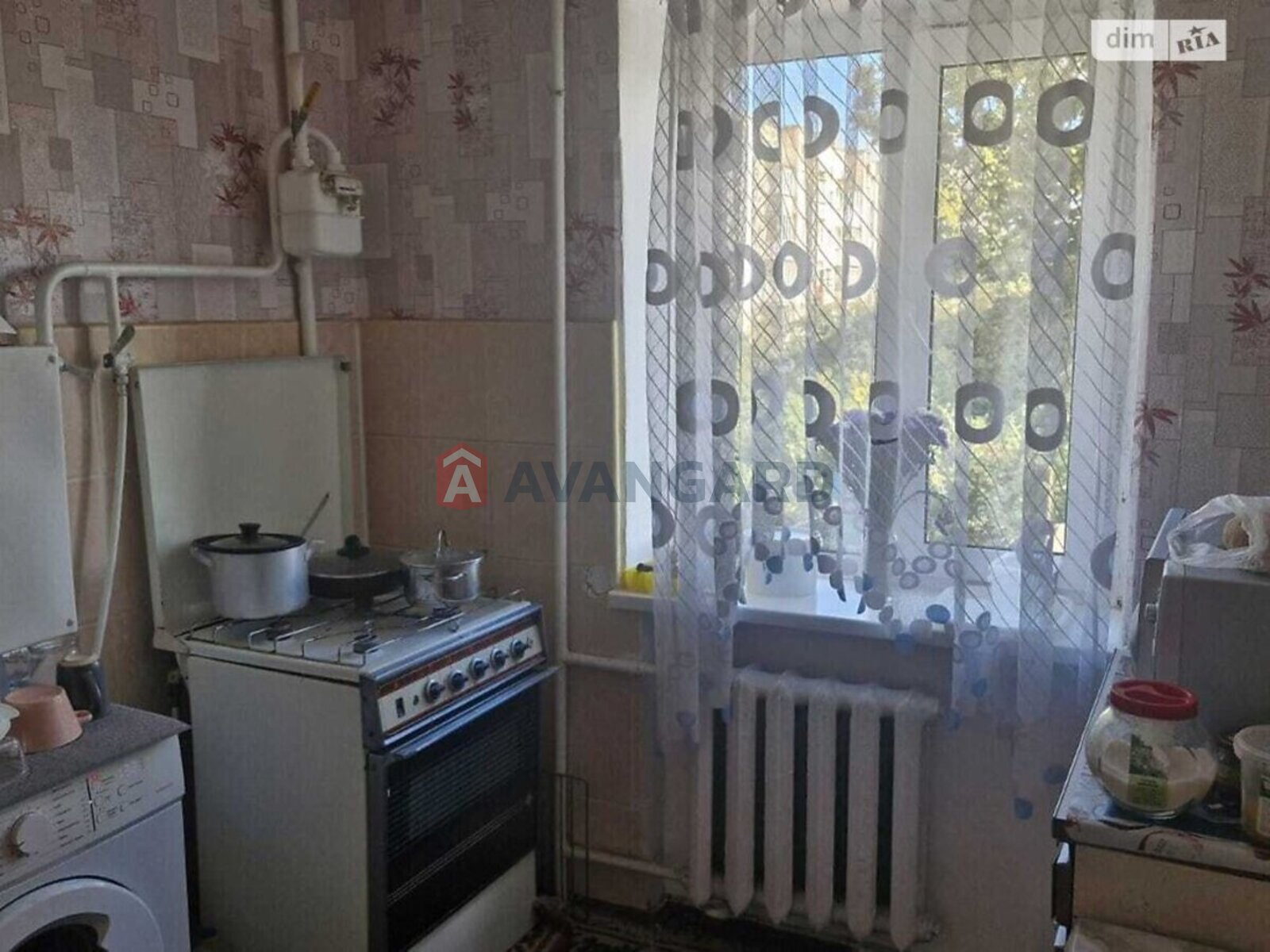 1 ����. ��������, 31/17/6 ��. �., 3/5 ���� ���� 8