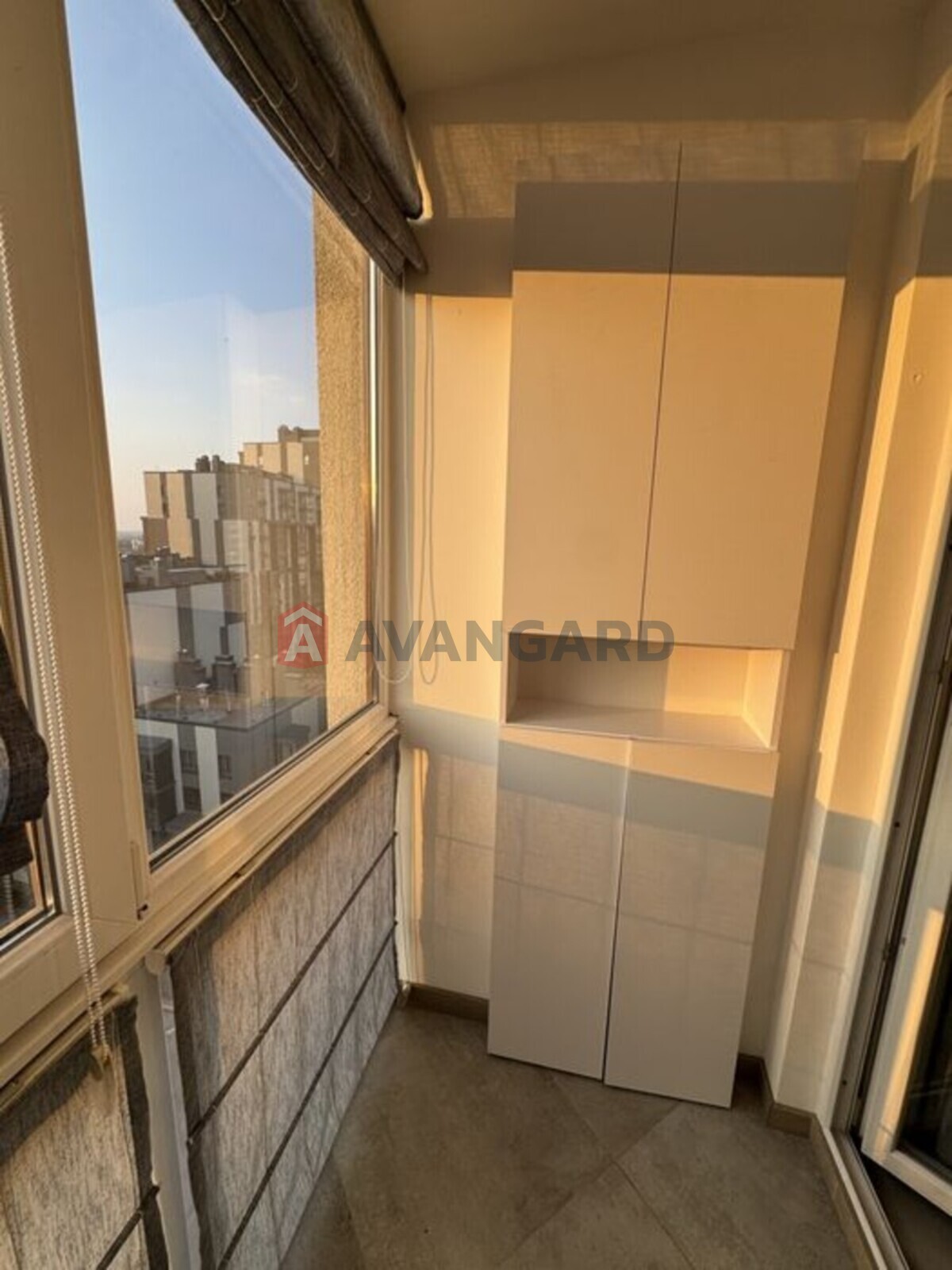 3 ��. ��������, 85/-/13 ��. �., 10/11 ������ ���� 12