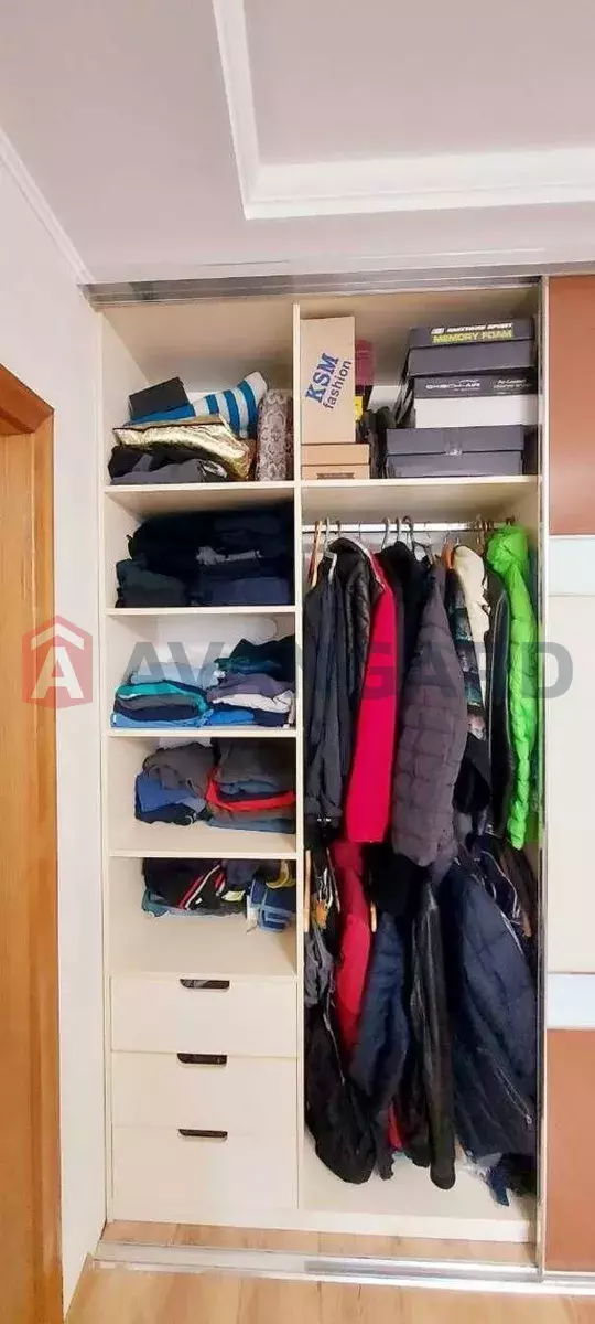 1 ��. ��������, 37/-/9 ��. �., 7/9 ������ ���� 8