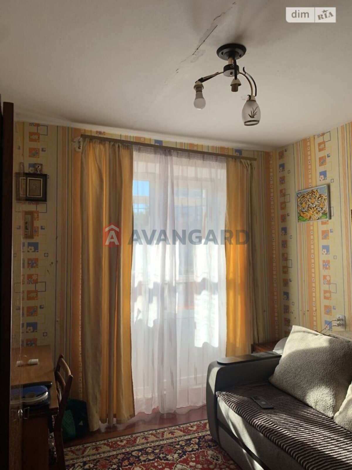 3 ����. ��������, 63/38/9 ��. �., 2/5 ���� ���� 5