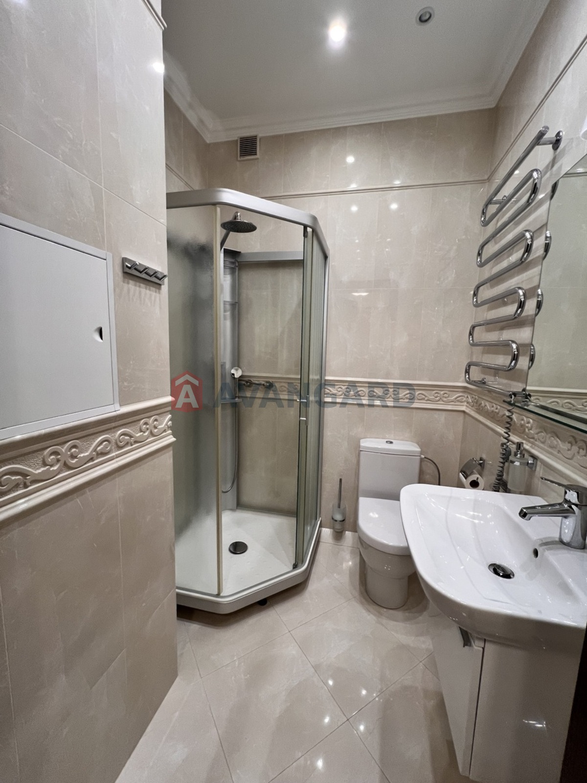 4 ��. ��������, 150/70/18 ��. �., 15/25 ������ ���� 29